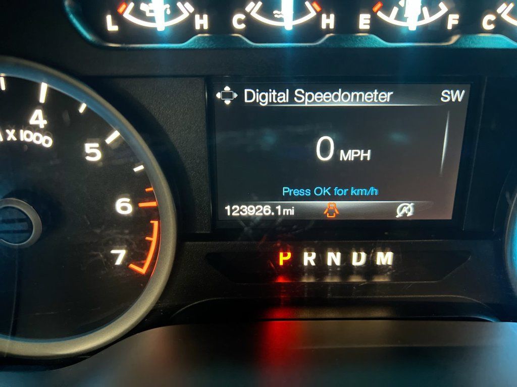 Used 2020 Ford F150 XLT w/ Equipment Group 302A Luxury AWD/4WD image 13