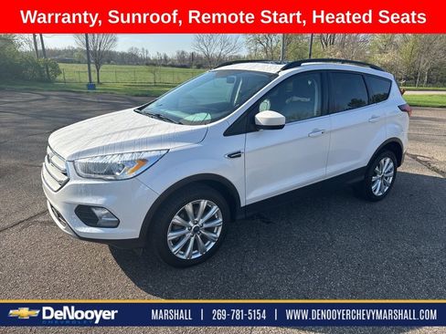 Used 2019 Ford Escape SEL image 1