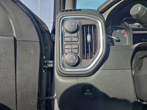 Used 2021 GMC Sierra 1500 Elevation image 15