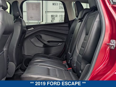 Used 2019 Ford Escape Titanium w/ U9j03 - Titanium Tow Package image 15