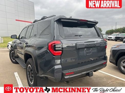 Used 2025 Toyota 4Runner TRD Off-Road AWD/4WD image 1