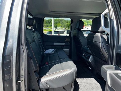 New 2025 Ford F350 Lariat w/ Chrome Package image 4