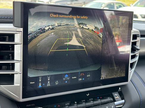 New 2025 Toyota Tundra Platinum image 16