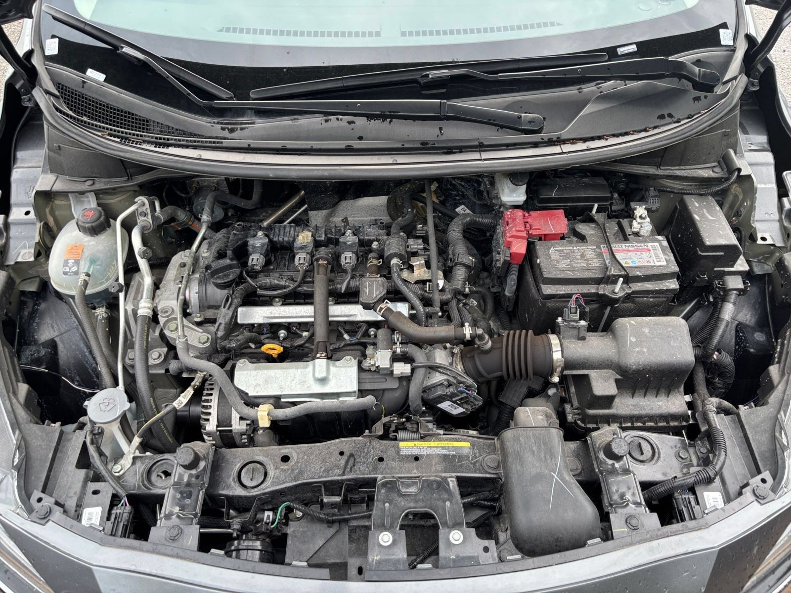Used 2025 Nissan Versa SV FWD image 29