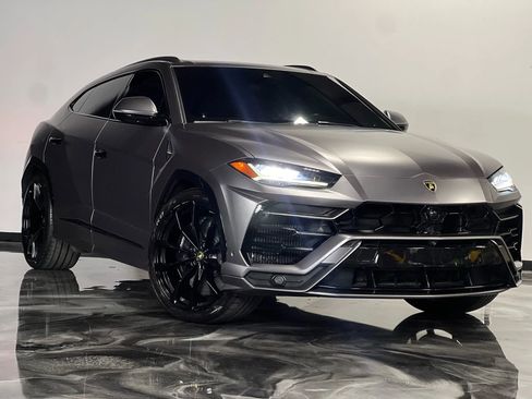 Used 2019 Lamborghini Urus image 9