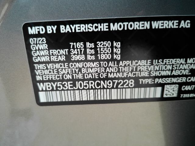 Used 2024 BMW i7 xDrive60 w/ Premium Package AWD/4WD image 60