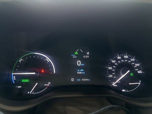 Certified 2023 Toyota Sienna LE FWD image 32