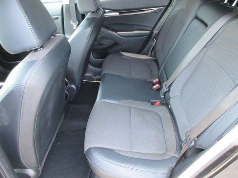Used 2023 Kia Seltos S w/ Navigation Package AWD/4WD image 13