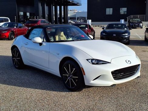 New 2026 MAZDA MX-5 Miata Grand Touring RWD image 4