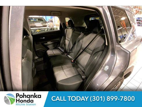 Used 2025 Nissan Rogue SV image 19