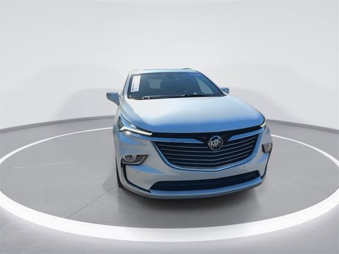 Used 2022 Buick Enclave Premium image 3