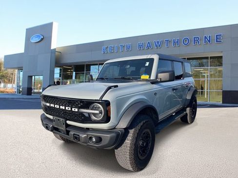 Used 2023 Ford Bronco Wildtrak AWD/4WD image 3