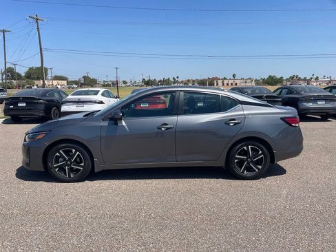 Certified 2025 Nissan Sentra SV w/ Trunk Package FWD image 4