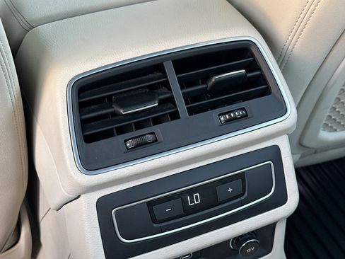 Used 2022 Audi A6 Premium Plus w/ Premium Plus Package image 14