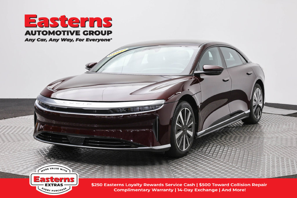 Used 2024 Lucid Air Pure RWD image 1