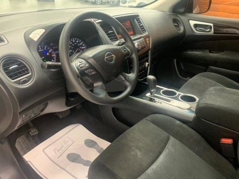 Used 2016 Nissan Pathfinder S FWD image 11