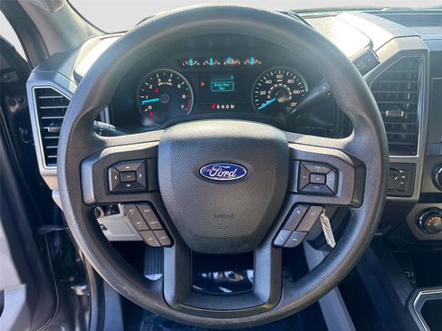 Used 2020 Ford F150 XLT image 11