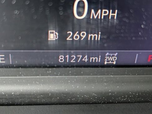 Used 2021 Chevrolet Tahoe LT w/ Luxury Package image 23