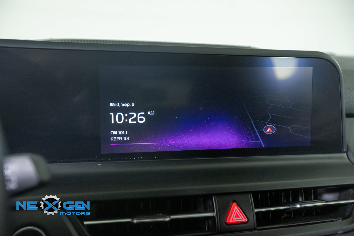 Used 2024 Kia Seltos EX AWD/4WD image 19