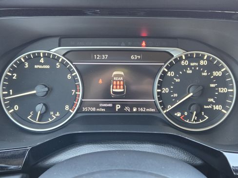 Used 2024 Nissan Pathfinder SL image 20