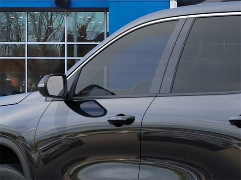 New 2026 Chevrolet Traverse LT w/ LPO, Floor Liner Package image 12