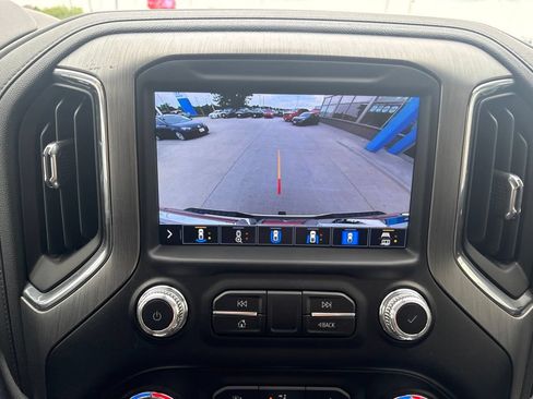Used 2023 GMC Sierra 2500 Denali w/ Denali Ultimate Package AWD/4WD image 23