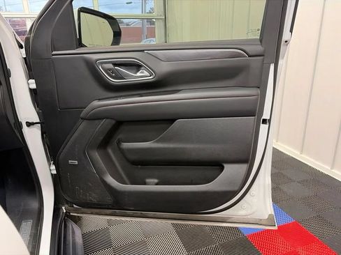 Used 2024 Chevrolet Tahoe RST w/ Luxury Package AWD/4WD image 22