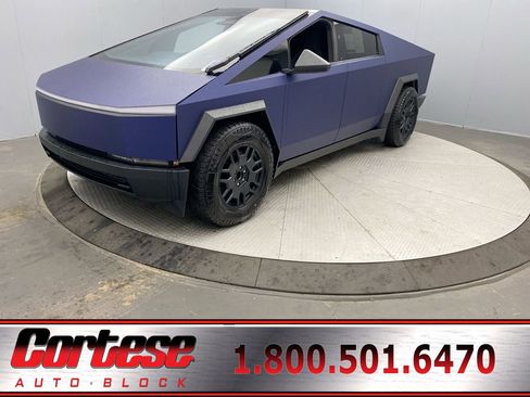 Used 2024 Tesla Cybertruck Cyberbeast AWD/4WD image 1