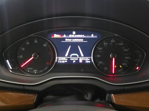 Used 2023 Audi Q5 2.0T Premium w/ Convenience Package image 15