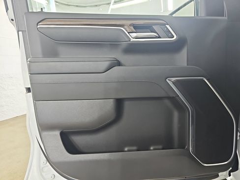 Certified 2024 Chevrolet Silverado 1500 LT AWD/4WD image 31