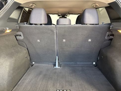 Used 2025 Nissan Kicks S FWD image 21