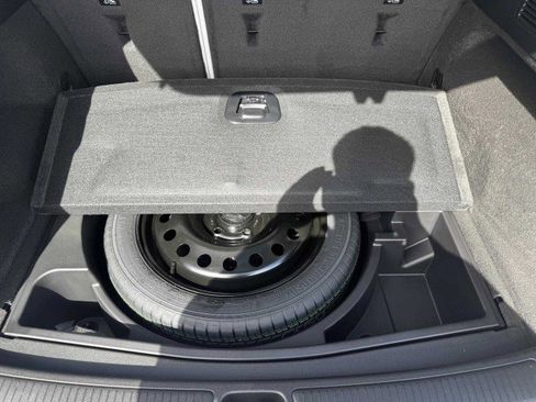 Used 2024 Buick Envision Avenir image 71