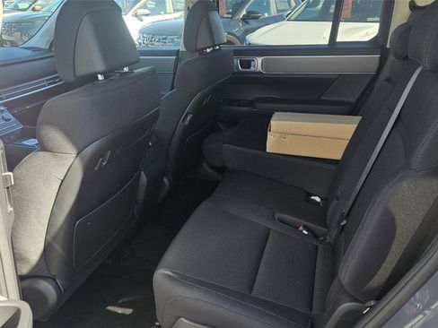 New 2026 Hyundai Santa Fe SE image 11