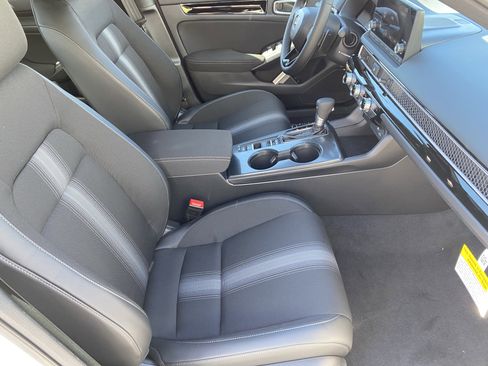 New 2026 Honda Civic Sport image 9