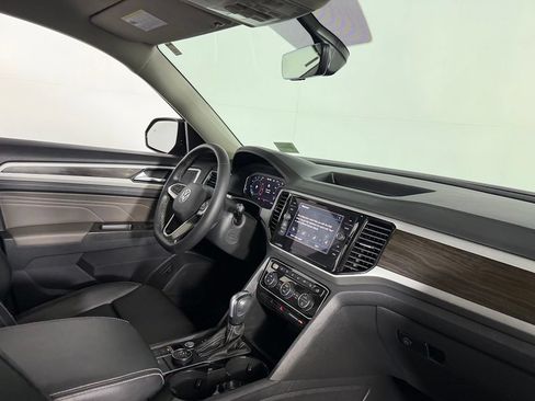 Used 2023 Volkswagen Atlas SE w/ Panoramic Sunroof Package AWD/4WD image 28