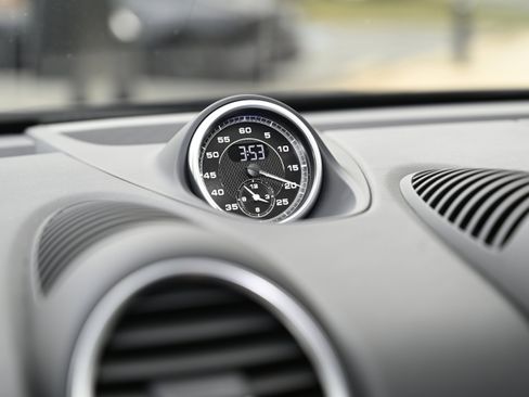 Used 2018 Porsche 718 Cayman GTS image 29