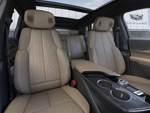 New 2026 Cadillac Lyriq V w/ Exterior Carbon Fiber Package image 16