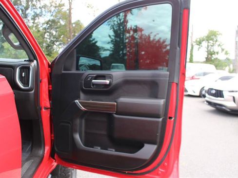 Used 2021 Chevrolet Silverado 1500 LT Trail Boss w/ Bed Protection Package image 14