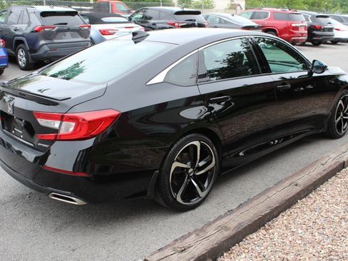 Used 2022 Honda Accord Sport image 6