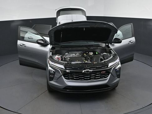 New 2026 Chevrolet Trax RS w/ Sunroof Package FWD image 51