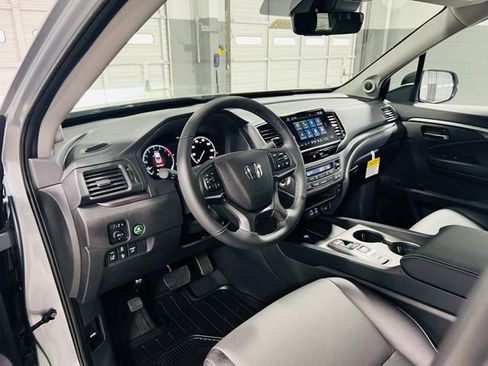 New 2026 Honda Ridgeline RTL image 21