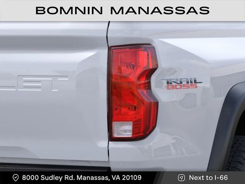 New 2026 Chevrolet Colorado Trail Boss AWD/4WD image 11