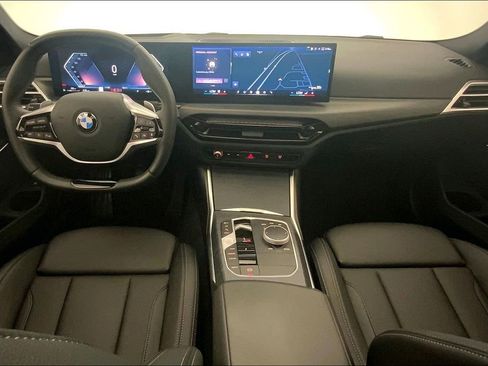 Certified 2025 BMW 330i Sedan RWD image 15
