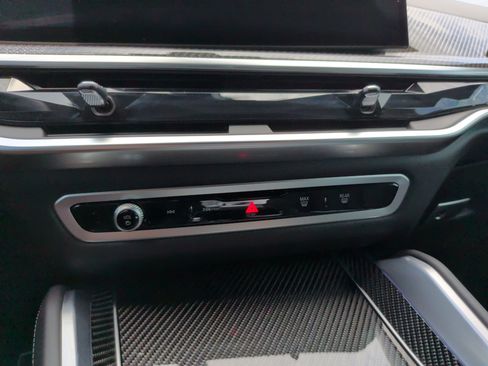 Used 2025 BMW X6 M60i AWD/4WD image 20