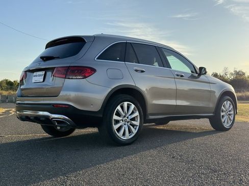 Used 2020 Mercedes-Benz GLC 300 w/ Parking Assistance Package image 6