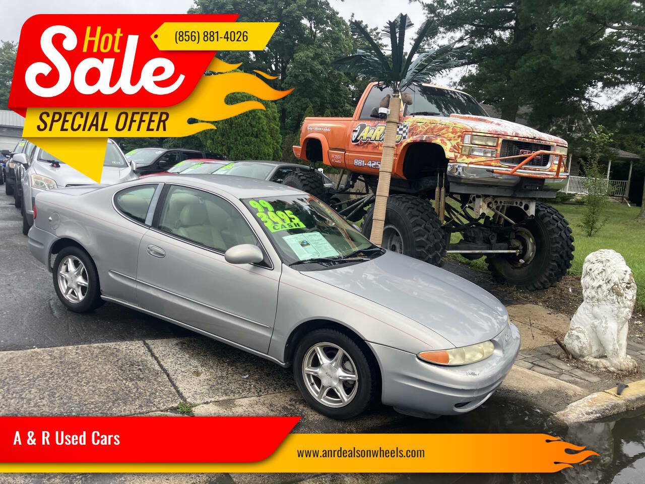 Used 1999 Oldsmobile Alero GLS FWD image 1
