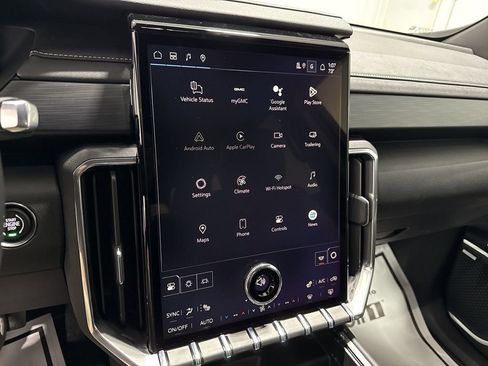 New 2026 GMC Acadia Elevation image 14