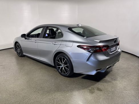 Certified 2024 Toyota Camry SE w/ Blackout Package (TMS) image 5