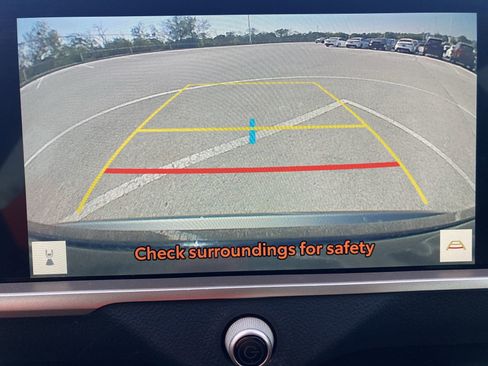 Used 2023 Toyota Crown XLE image 25