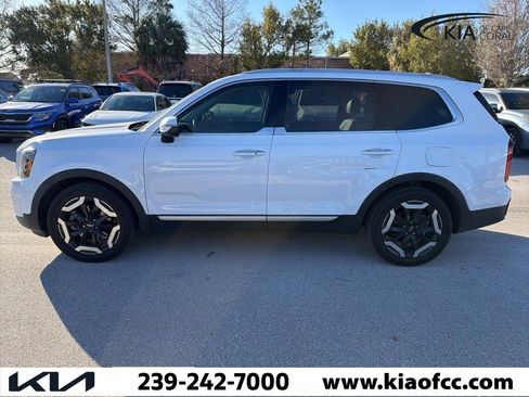 Certified 2024 Kia Telluride S w/ S Sunroof Package image 6